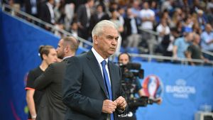 Generalul și-a răsplătit soldații. Ce s-a întâmplat sâmbătă seară în cantonamentul naționalei