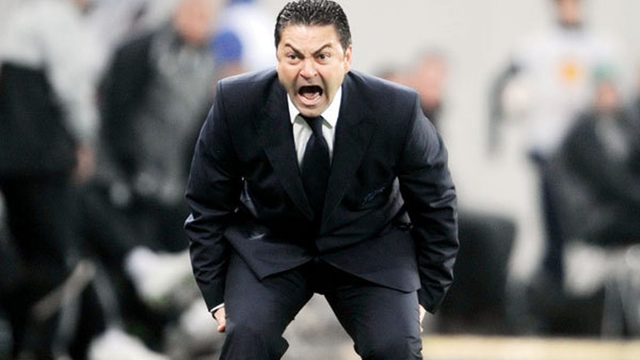 Becali tremură până la derby!** 'Confesiunea' din lojă: "Nu jucăm nimic, ne dă Dinamo cu terenul în cap!" Cum a scăpat Ilie Stan de la demitere: