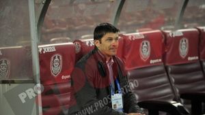 Isăilă nu se teme de Răzvan Lucescu: "Nu a avut timp să schimbe ceva." Budescu are șanse să joace duminică cu Petrolul 