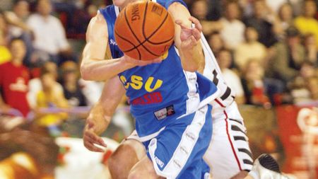 CSU Sibiu, peste „U" Cluj