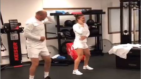 Simona Halep a dansat pe celebra "Macarena", a trupei Los del Rio | VIDEO