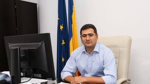 Dan Cristian Popescu, reacție la ofensa adusă lui Cornel Dinu: “Superficialitate specifică PMB”