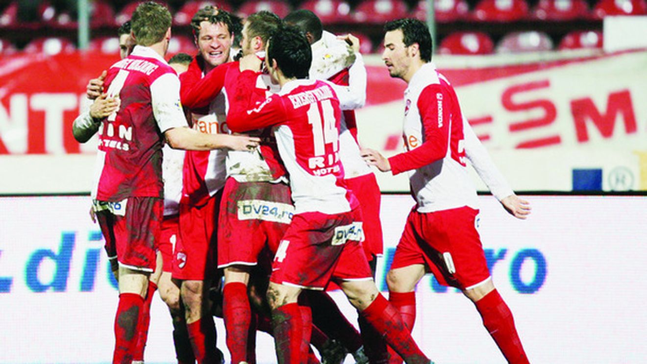 Dinamo s-a reunit! Vezi surprizele din Ștefan cel Mare!