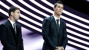 Pe Messi îl așteaptă un contract care-l supără și mai rău pe Ronaldo**