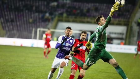 Noul Carlos din poarta FCSB. Becali caută atacant, Dică e terorizat de gafele portarului de "10 milioane de euro"

