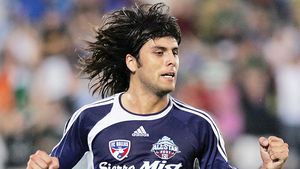 Toja vine mâine în România !