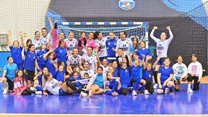 Trei meciuri dramatice în Liga Florilor, decise în ultimul minut. Victorie pentru Craiova în faţa Rapidului, iar giuleştencele au un început de campionat dezastruos