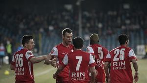 "Ciobi", obligat să mute din nou:** Niculae, Luchin și Grigore sunt OUT! Cum va arăta Dinamo în meciul cu Vaslui