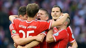 Nemții anunță primul divorț la Bayern: "Va pleca!" Napoli și Fiorentina au intrat pe fir