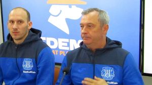 Mircea Rednic l-a luat în colimator pe Papură: „Este vorba de educație. Nu avea voie să facă asta”