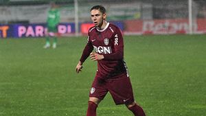 CFR Cluj a rezolvat primele transferuri! Varga i-a adus înlocuitor din Spania lui Louis Munteanu