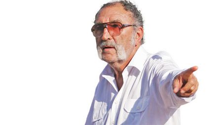 Țiriac nu pregătește modificări importante:** "La București vom avea zgură albastră când vom avea posibilitatea să o plătim"