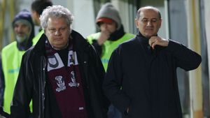 Jean Valvis: "Copos vrea să-i vândă lui Taher neapărat! El dă mai mulți bani decât alții!"