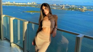 Moştenitoarea imperiului lui Ion Țiriac i-a pus pe arabi pe jar! Apariția în bikini a fiicei magnatului, în sportul preferat de bogătaşi