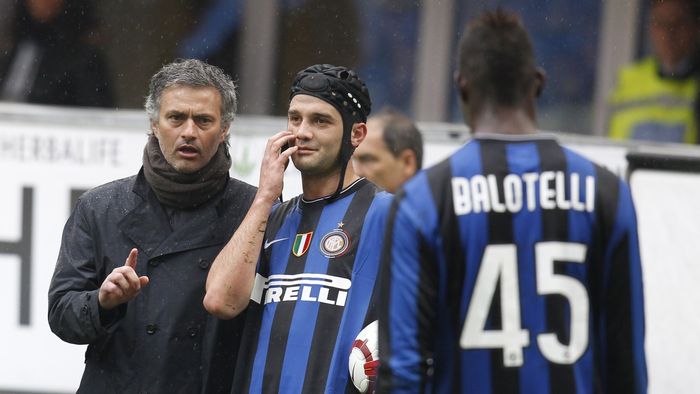 Jose Mourinho „i-a pus bobii” lui Cristi Chivu la Inter: „Nu-i doresc să câștige «tripla»!”. Motivul narcisist al portughezului