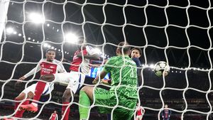 Arsenal - PSG 2-0, Leverkusen - Milan 1-0, Barcelona - Young Boys 5-0. Rezultatele complete ale celor 9 partide în care s-au marcat 32 de goluri