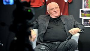EXCLUSIV | "Jupânul" de la Dinamo lăudat de Dumitru Dragomir pe "schema" obișnuită. "E unul dintre marii conducători pe care-i are țara asta!"