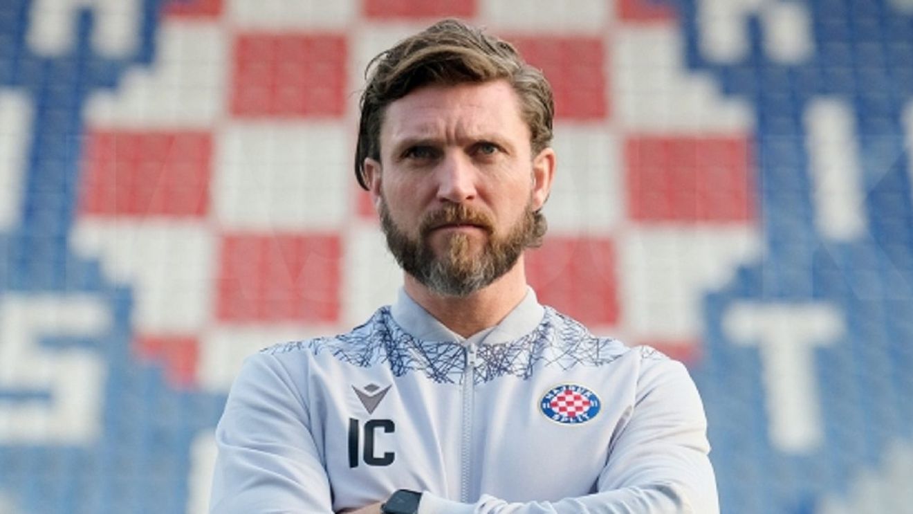 Preparatorul fizic dat afară de Universitatea Craiova a semnat cu Hajduk Split