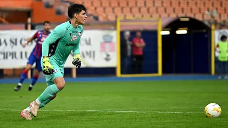 Arsenie Mocan, portarul debutant în Liga 2 al FC Bihor, l-a impresionat pe Erik Lincar. Îi prevede un viitor măreț: ”Îl admir foarte mult”