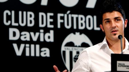 Jucători ai echipei Valencia înșelați de o firmă care le vindea mașini de lux!