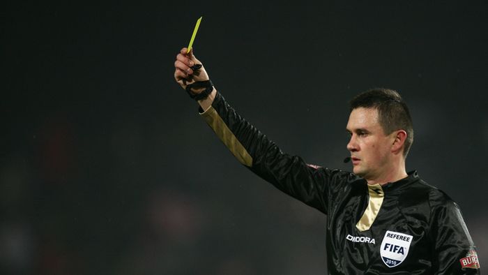 Balaj va fluiera la AC Milan - Auxerre!** Vezi lista completă a arbitrilor de miercuri din UCL