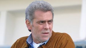 Neculaie: "Strategia va fi de întinerire a echipei"