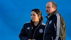 N-ai văzut-o prea des în ipostaza asta! :) FOTO:** Cum s-a îmbrăcat medicul lui Chelsea la aniversarea lui David Luiz