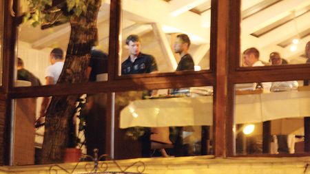 Dinamo s-a reunit, la restaurant