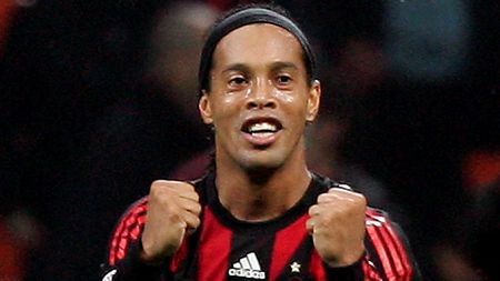 Ronaldinho: "Vreau să câștig Balonul de Aur și titlul cu AC Milan"
