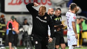 Neil Lennon, mesaj direct pentru Dan Șucu, după Gloria Buzău - Rapid București 1-1: „Ar fi lipsit de fair-play dacă aș fi dat afară!”