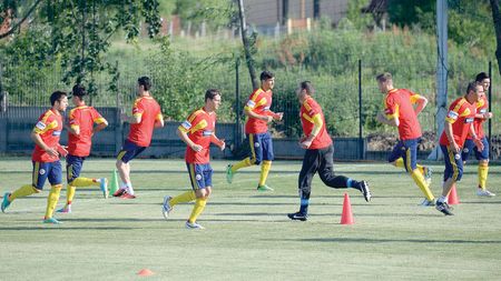 Lipsa steliștilor supără vestiarul echipei naționale: "Ce, ei au statut de vedetă? Și noi ne puteam lua vacanță"
