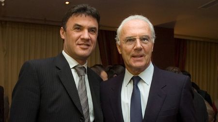 Președintele Federației Bulgare de Fotbal: "Vom candida** la organizarea CE 2020, împreună cu România"