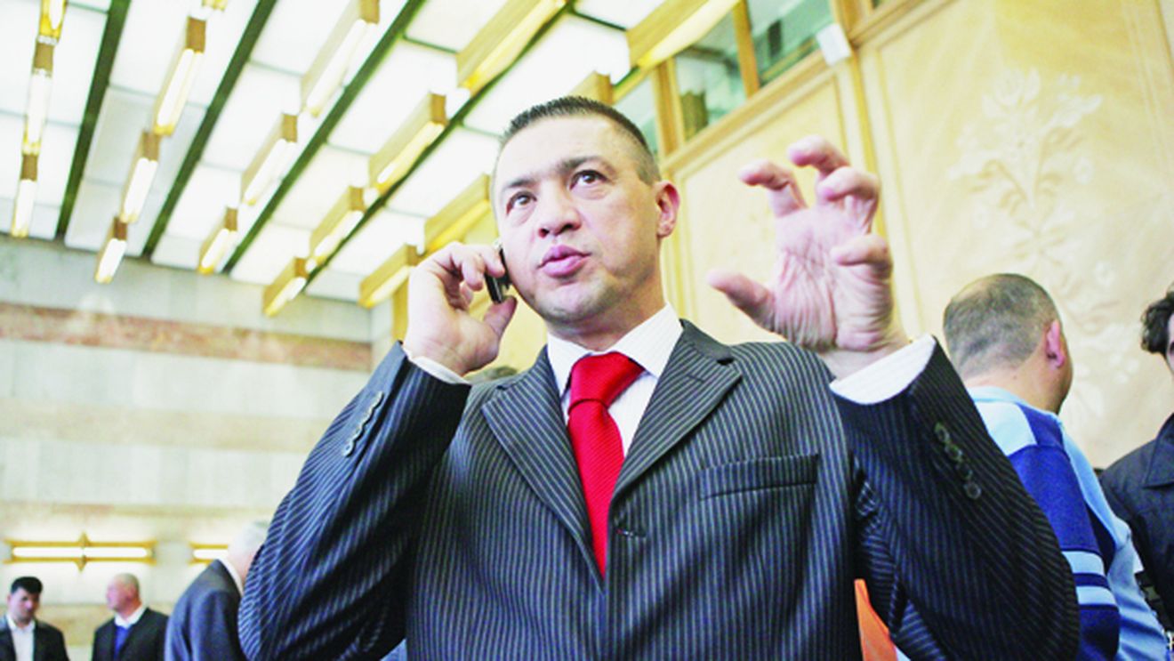 Scandal la sediul COSR!** Obreja: "A adus bodyguarzii ca să nu mă lase să intru" / Morariu: "Invit pe cine vreau"