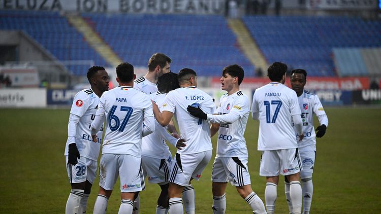 Marea problemă pentru echipa din Superliga: „Nu avem mereu mijloace de transport”