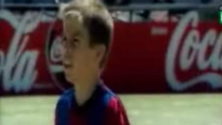 VIDEO** Pique făcea senzație și la juniori!** Vezi cum juca pentru puștii Barcelonei!