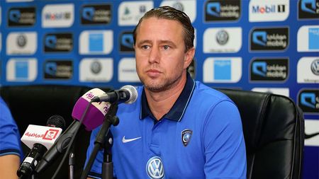 Reghecampf, atacat dur de un fost jucător: "Nu știa să respecte fotbaliștii"