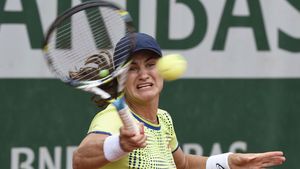 Corespondență de la Roland Garros. Niculescu: "Nu știu cum am scos meciul la dublu, am fost tare dezamăgită după eliminarea la simplu"