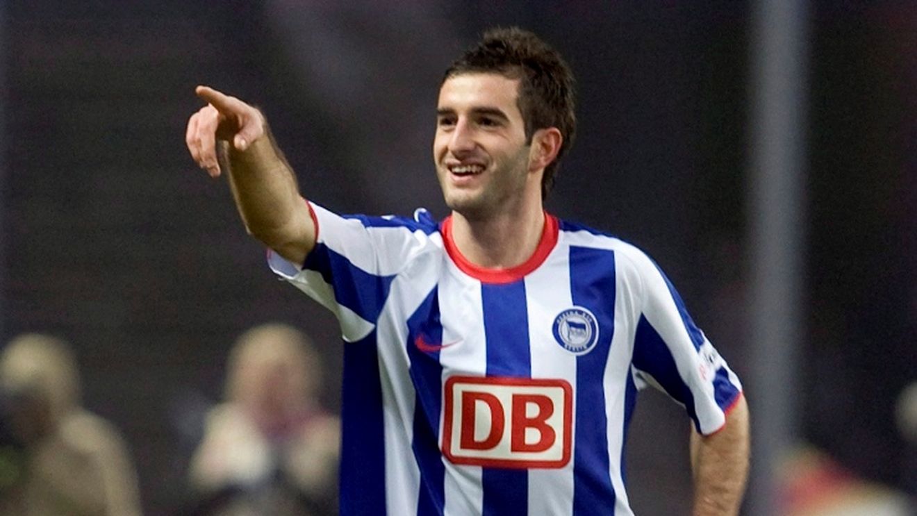 Zidane de România!** "Max are un stil asemănător cu al francezului!"