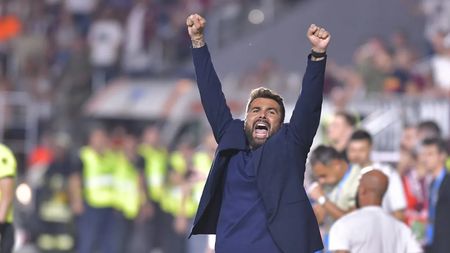 Adrian Mutu revine pe bancă în Superliga! Când va semna contractul