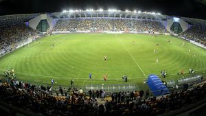 Național Arena, noua casă a tricolorilor! ** Sandu a vrut să ducă echipa la Ploiești, dar i s-a dat o replică de necrezut: "Ce sens avea să mergem acolo?"
