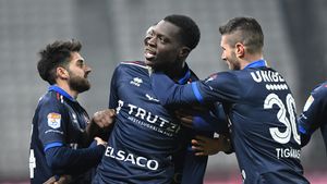 Valeriu Iftime face un anunț de ultimă oră. „Eu sper că Dawa o să rezolve cu Gigi până joi. Are mai mulți impresari!”. Când e așteptat la București! | EXCLUSIV