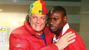 Teatru cu Piersic  și N''Doye!** "Ce față are gagiul, zici că s-a rupt creanga cu el"