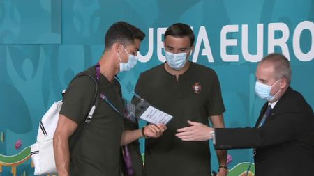Cristiano Ronaldo, șoc la Euro 2020! Starul Portugaliei nu a fost recunoscut. Momentul care a devenit viral | VIDEO