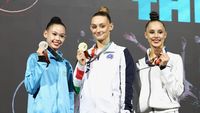 Paradoxul anului în învățământ! O campioană din echipa națională de gimnastică, respinsă la Bacalaureat: „Mi-au dat nota 4 la sport!”