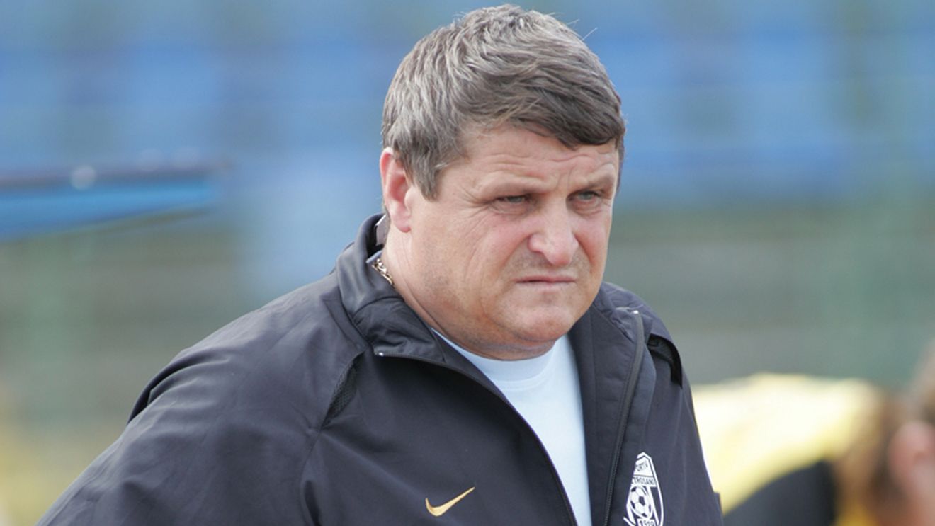 Poenaru: „Am luat țeapă cu Jiul"