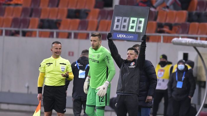 CFR Cluj s-a despărțit și de portarul Grzegorz Sandomierski: „Succes, Sando, powodzenia!”
