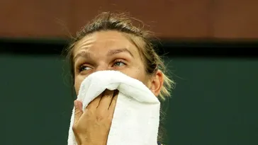 Rusoaica a lovit-o pe Simona Halep! Momentul în care spectatorii și-au ținut respirația: mingea trimisă de Andreeva a izbit ceafa româncei!