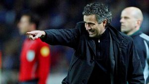 Mourinho: "Rădoi e un gladiator, îl vreau la Inter"