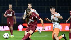 Transferul plănuit de Gigi Becali la FCSB! Impresarul fotbalistului a răspuns după revenirea lui Reghecampf
