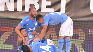 FC Voluntari - CS Mioveni 4-0 | Ilfovenii fac spectacol pe stadionul „Anghel Iordănescu” și urcă pe loc de play-off | VIDEO